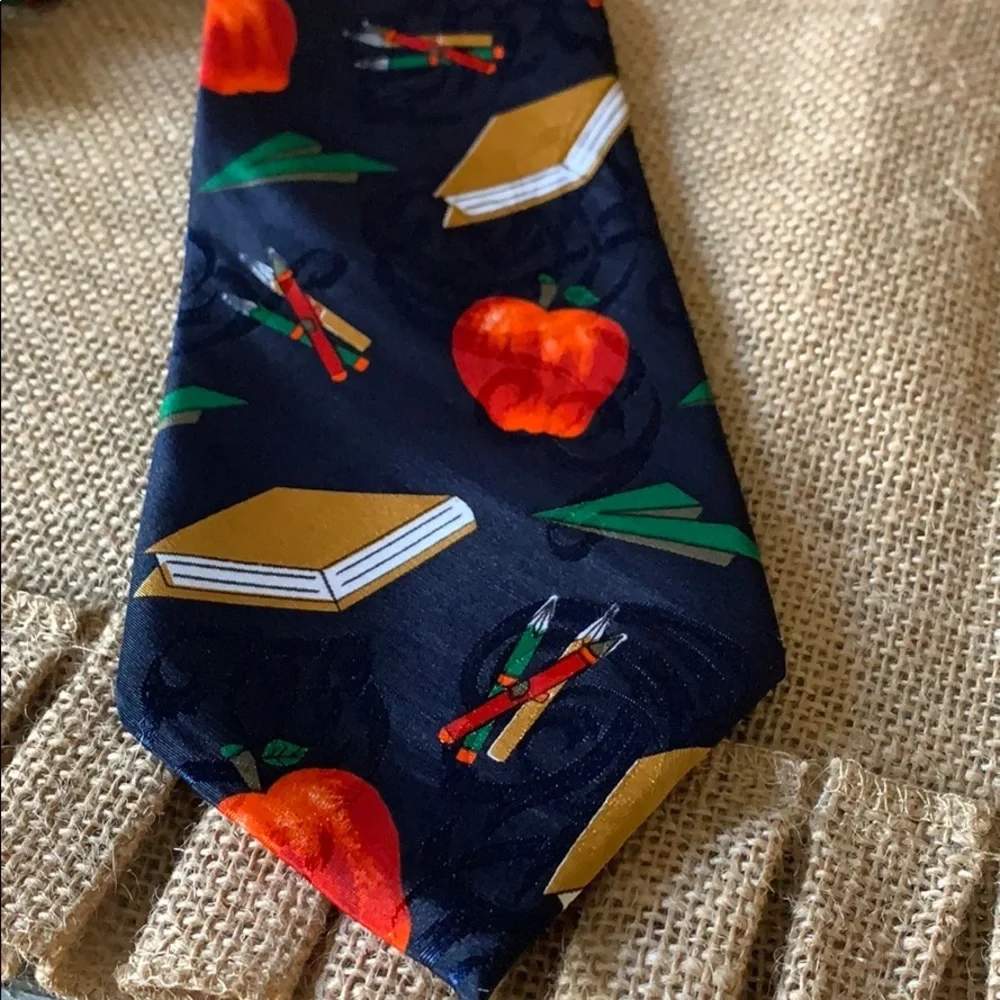 School Days Tie by Renaissance Pre owned